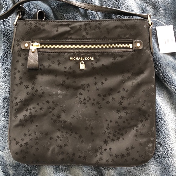 Michael Kors Handbags - Saleee 🙈🙈 NWT Gorgeous Crossbody